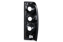 Load image into Gallery viewer, Anzo 1998-2004 Nissan Frontier Taillights Black