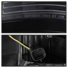 Load image into Gallery viewer, SPYDER xTune 13-18 Dodge Ram 1500 LED Tail Lights - Black (ALT-ON-DRAM13V2-LBLED-BK) 9041013