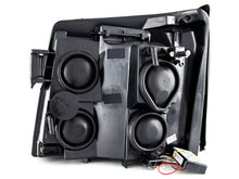 Load image into Gallery viewer, Anzo 2003-2006 Cadillac Escalade Projector Headlights w/ Halo Black (CCFL)