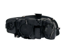 Load image into Gallery viewer, Anzo 2006-2008 Audi A4 Projector Headlights Black (R8 LED Style)