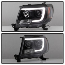 Load image into Gallery viewer, Spyder Toyota Tacoma 05-11 Projector Headlights - Light Bar DRL - Black PRO-YD-TT05V2-LB-BK 5084514