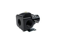 Load image into Gallery viewer, Aeromotive A2000, 2-Port Bypass Regulator