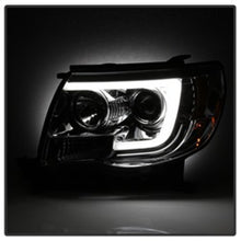 Load image into Gallery viewer, Spyder Toyota Tacoma 05-11 Projector Headlights - Light Bar DRL - Chrome PRO-YD-TT05V2-LB-C 5084668