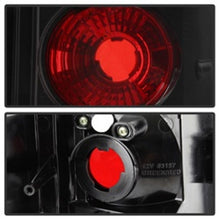 Load image into Gallery viewer, Spyder Jeep Grand Cherokee 05-06 Euro Style Tail Lights Black ALT-YD-JGC05-BK 5005502