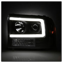 Load image into Gallery viewer, Spyder 99-04 Ford F250 Super Duty Projector Headlights - Light Bar - Black PRO-YD-FF25099V2-LB-BK 5084491
