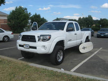 Load image into Gallery viewer, Spyder Toyota Tacoma 05-11 Projector Headlights LED Halo LED Black High H1 Low H1 PRO-YD-TT05-HL-BK 5011916