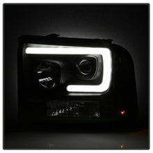 Load image into Gallery viewer, Spyder Ford F250/350/450 05-07 Projector Headlights - Light Bar DRL LED - Black PRO-YD-FS05V2-LB-BK 5084507