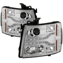 Load image into Gallery viewer, Spyder Chevy Silverado 1500 07-13 V2 Projector Headlights - LED DRL - Chrome PRO-YD-CS07V2-DRL-C 5083586