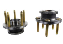 Load image into Gallery viewer, Ford Performance Parts 2015-2017 Mustang Front Wheel Hub Kit With ARP Studs