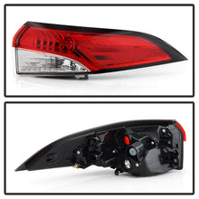 Load image into Gallery viewer, xTune Toyota Corolla 20-21 Japan Built Pass Side Tail Light - OE Outer Right ALT-JH-TCOL20JP-OE-OR 9949203