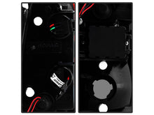 Load image into Gallery viewer, Spyder Chevy Suburban/Tahoe 1500/2500 00-06 / GMC Yukon/Yukon XL 00-06 /