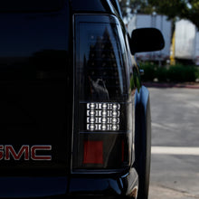 Load image into Gallery viewer, Spyder Chevy Silverado 1500 99-02 (Not Fit Stepside) LED Tail Lights Blk ALT-YD-CS99-LED-BK 5002044
