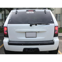 Load image into Gallery viewer, Spyder 07-10 Jeep Grand Cherokee Light Bar LED Tail Lights - Black ALT-YD-JGC07V2-LB-BK 5086655