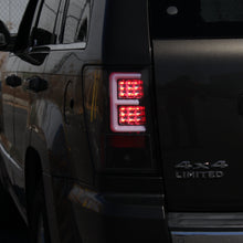 Load image into Gallery viewer, Spyder 07-10 Jeep Grand Cherokee Light Bar LED Tail Lights - Black Smoke ALT-YD-JGC07V2-LB-BSM 5086662