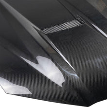 Load image into Gallery viewer, 2018-2022 Lamborghini URUS TC2 Style Carbon Fiber Hood
