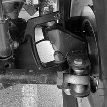 Load image into Gallery viewer, Camburg Ford F-150 2wd 87-96 I-beam Race Spindle &amp; 2.25 Front Hub Upgrade Kit CAM-110095