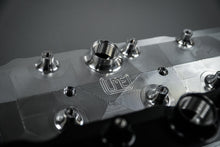 Load image into Gallery viewer, LS9 BILLET VALVE COVERS
