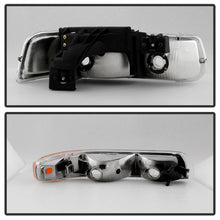 Load image into Gallery viewer, SPYDER xTune Chevy Silverado 1500 99-02 OEM Style Headlights w/ Bumper Lights - Chrome HD-JH-CSIL99-OE-SET 9035111