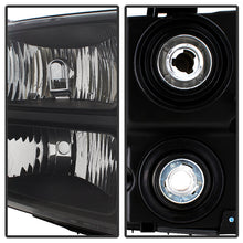 Load image into Gallery viewer, SPYDER Xtune GMC Sierra 07-13 Crystal Headlights Black HD-JH-GSIE07-AM-BK 9034749