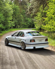 Load image into Gallery viewer, BMW E36 Vented Front Over-Fenders (1990-1999)