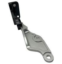 Load image into Gallery viewer, Billet Aluminum Quick Hood Hinge Release Latch For Honda Acura RSX DC5 2002-2006