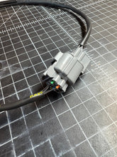 Load image into Gallery viewer, Snake Tuning Mini Distributor (Mini Dizzy) – Honda Applications