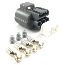 Load image into Gallery viewer, Honda 3-Pin Vehicle Speed Sensor (VSS) Connector &amp; Terminal Kit