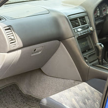 Load image into Gallery viewer, 2000 Nissan Bayside Blue Skyline HR34 GT