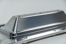 Load image into Gallery viewer, LS BILLET BAFFLED VALLEY COVER