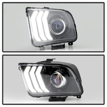 Load image into Gallery viewer, xTune Ford Mustang 05-09 Halogen w LED DRL Projector Headlights - Black PRO-JH-FM05-LED-BK 9949364