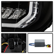 Load image into Gallery viewer, xTune GMC Sierra 1500 14-15 Sierra 2500 3500 15-17 Headlight Halogen Mdls- Black PRO-JH-GS14-FLED-BK 9050107