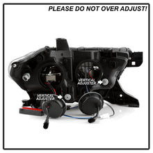 Load image into Gallery viewer, xTune Toyota Tacoma 16-19 SR SR5 Model LED DRL Projector Headlights- Black PRO-JH-TTA16-FLED-SR-BK 9050060