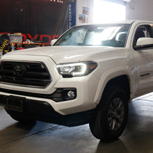 Load image into Gallery viewer, xTune Toyota Tacoma 16-19 SR SR5 Model LED DRL Projector Headlights- Black PRO-JH-TTA16-FLED-SR-BK 9050060