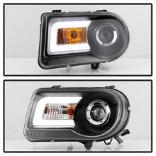 Load image into Gallery viewer, Spyder Chrysler 300C 05-10 Projector Headlights LED DRL Black High/Low H7 PRO-YD-C300C-DRL-BK 5075659