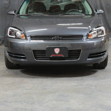 Load image into Gallery viewer, Spyder 06-13 Chevy Impala / 06-07 Chevy Monte Carlo Projector Headlights - Light Bar - Black 5086679