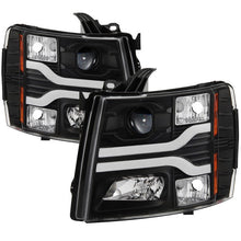 Load image into Gallery viewer, Spyder Chevy Silverado 1500 07-13 Version 3 Projector Headlights - Black PRO-YD-CS07V3-LBDRL-BK 5083609
