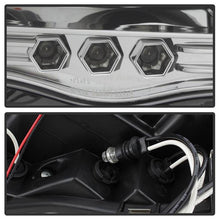 Load image into Gallery viewer, Spyder Dodge Ram 1500 02-05/Ram 2500 03-05 Projector Headlights LED Halo LED Chrm PRO-YD-DR02-HL-C 5009982