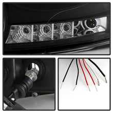 Load image into Gallery viewer, Spyder Dodge Ram 1500 06-08/Ram 2500 06-09 Projector Headlights LED Halo LED Blk PRO-YD-DR06-HL-BK 5010001