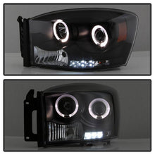 Load image into Gallery viewer, Spyder Dodge Ram 1500 06-08/Ram 2500 06-09 Projector Headlights LED Halo LED Blk PRO-YD-DR06-HL-BK 5010001