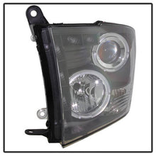 Load image into Gallery viewer, Spyder Dodge Ram 1500 09-14 10-14 Projector Headlights Halogen- LED Halo LED - Blk PRO-YD-DR09-HL-BK 5010032