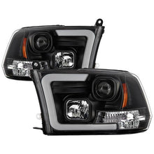 Load image into Gallery viewer, Spyder 09-16 Dodge Ram 1500 Ver 2 Proj Headlight - Light Bar Turn Signal - Blk - PRO-YD-DR09V2-SB-BK 5086266