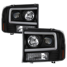 Load image into Gallery viewer, Spyder 99-04 Ford F250 Super Duty Projector Headlights - Light Bar - Black PRO-YD-FF25099V2-LB-BK 5084491