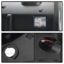 Load image into Gallery viewer, Spyder Ford F250/350/450 05-07 Projector Headlights - Light Bar DRL LED - Black PRO-YD-FS05V2-LB-BK 5084507