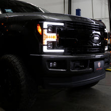 Load image into Gallery viewer, Spyder Ford F-250/F-350/F450 Super Duty 17-18 Projector Headlights Black PRO-YD-FS17-SBSEQ-BK 5086280