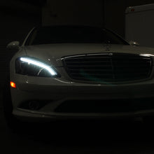 Load image into Gallery viewer, Spyder Mercedes W221 S Class 07-09 Headlights - HID Model Only - Black PRO-YD-MBW22107-HID-DRL-BK 5083890