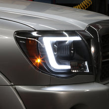 Load image into Gallery viewer, Spyder Toyota Tacoma 05-11 V2 High-Power LED Headlights - Black PRO-YD-TT05PL-BK 5088185