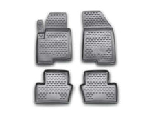 Load image into Gallery viewer, Westin 2011-2012 Jeep Grand Cherokee Profile Floor Liners 4pc - Black
