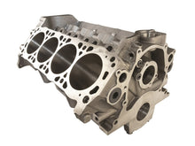 Load image into Gallery viewer, Ford Racing BOSS 302 Cylinder Block M-6010-BOSS302