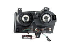 Load image into Gallery viewer, Anzo 2005-2010 Chrysler 300 Crystal Headlights w/ Halo Black (CCFL)