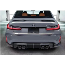 Load image into Gallery viewer, VR Style Carbon Fiber Rear Spoiler for BMW G22 4 Series G82 M4